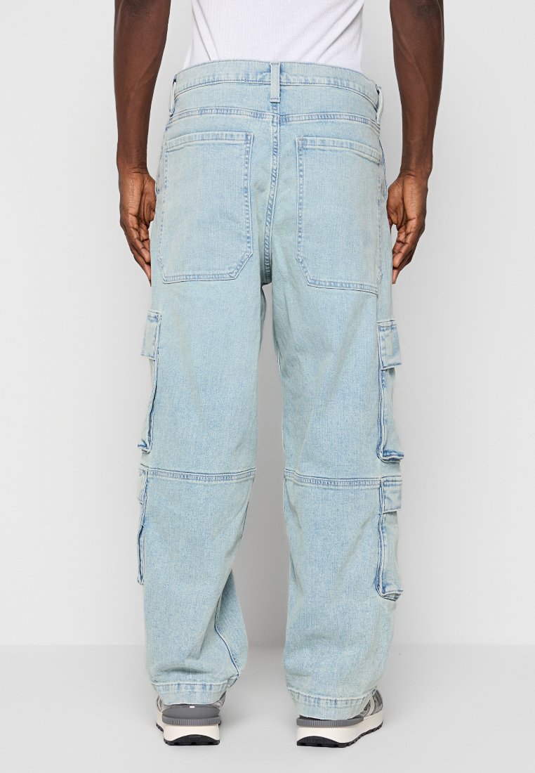 Hollister Co.