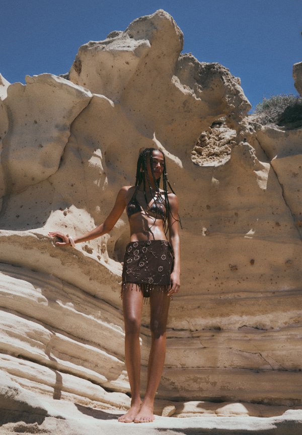 Bershka SKIRT - Mini skirt - dark brown