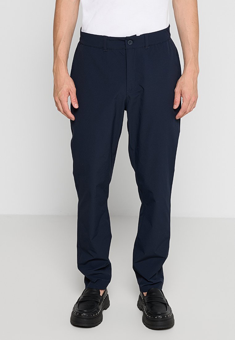 Lyle & Scott GOLF TECH