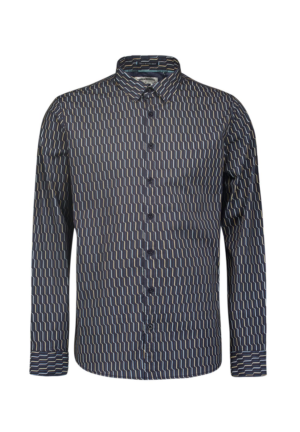 STYLISH WINTER WITH DYNAMIC ALL-OVER PATTERN Media 1