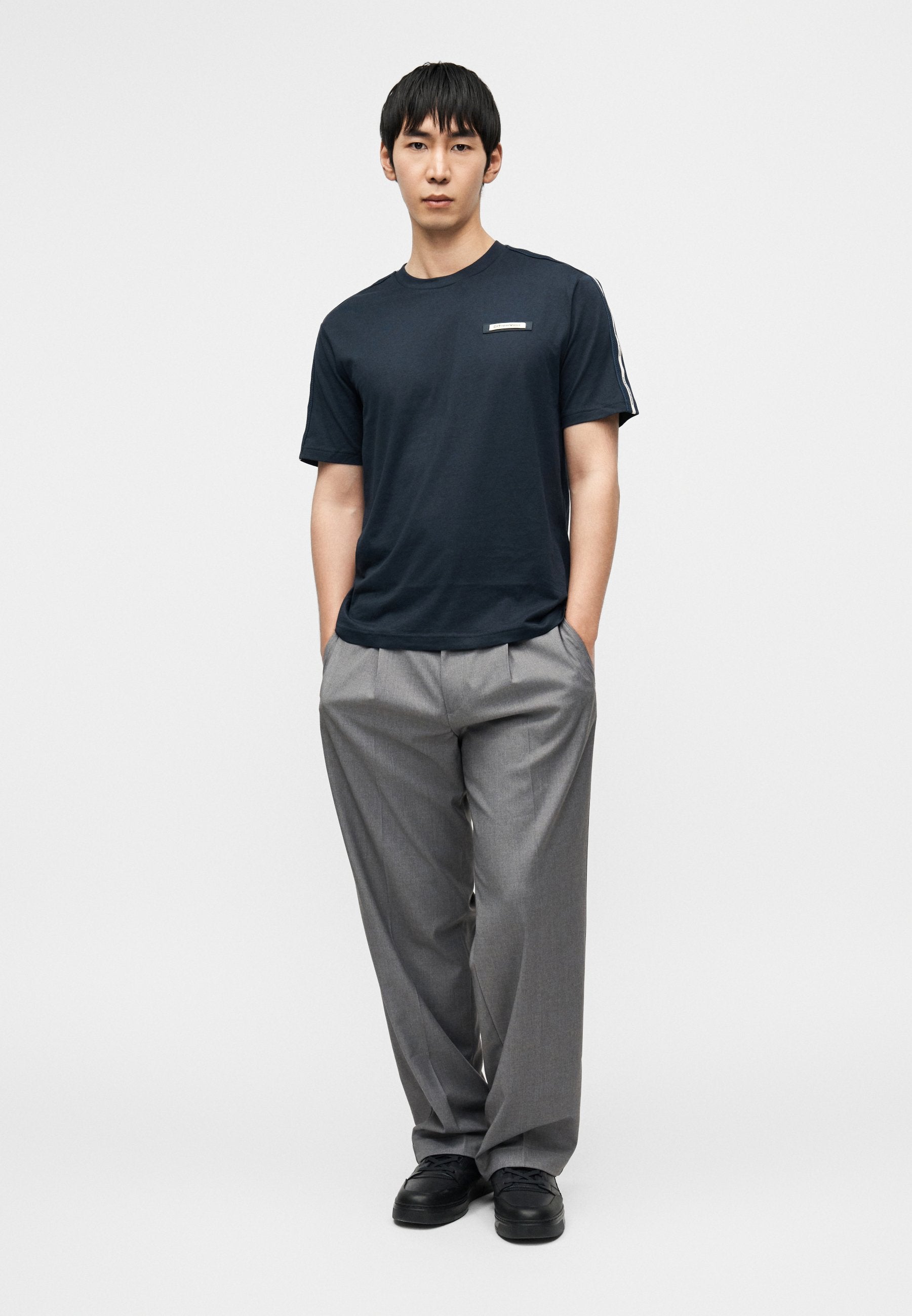 EA7 Emporio Armani TRAIN LOGO SERIES MAN TEE TAPE