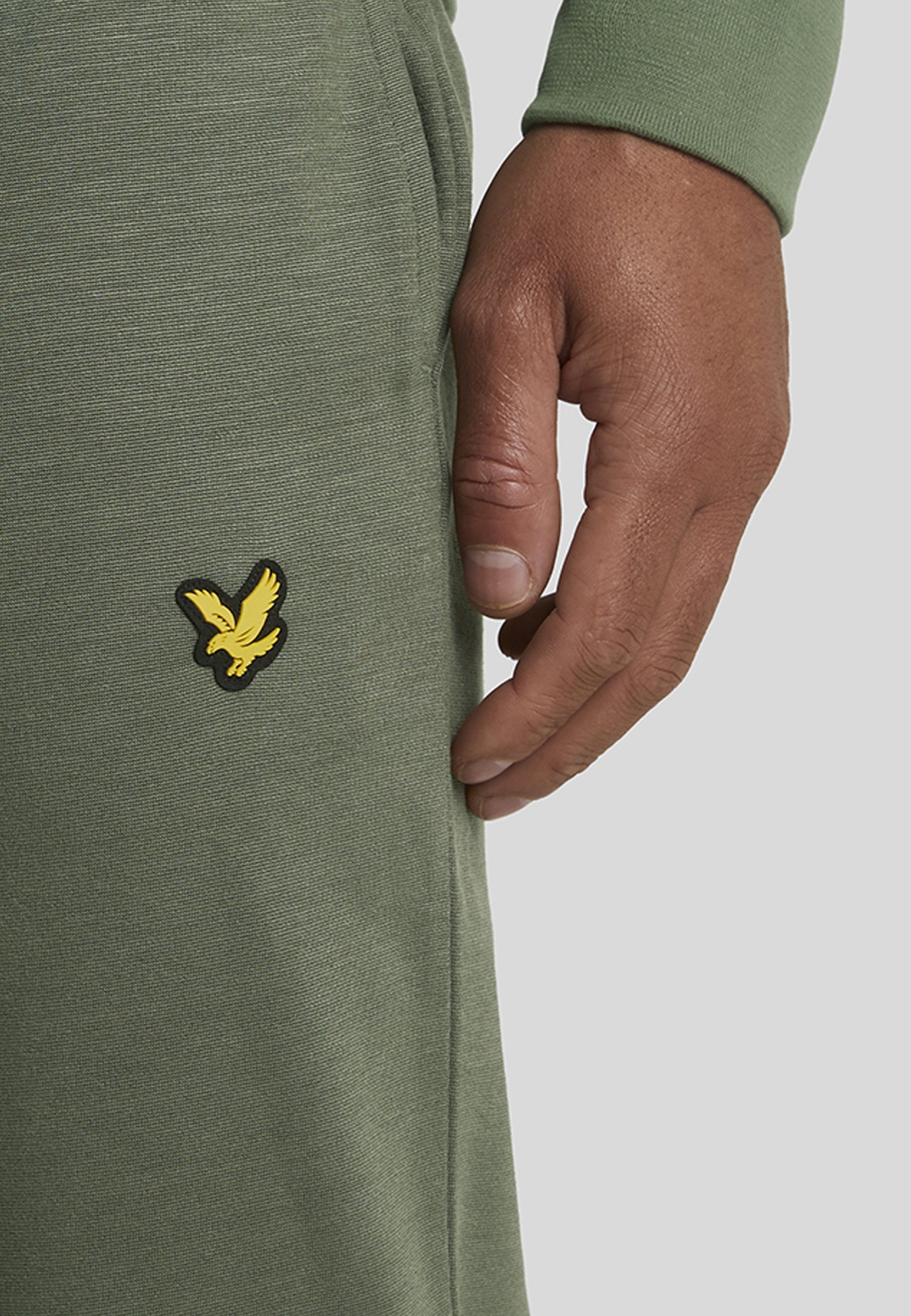 Lyle & Scott  TRACKIES