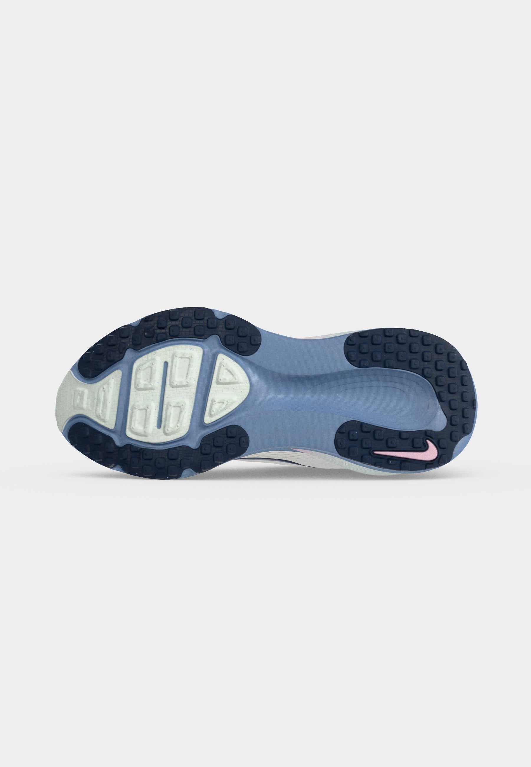 Nike Performance VOMERO 18