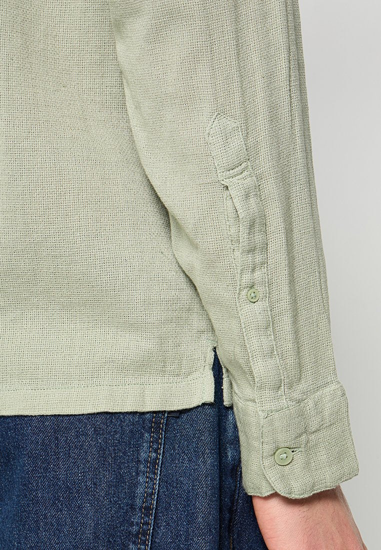 Hollister Co.