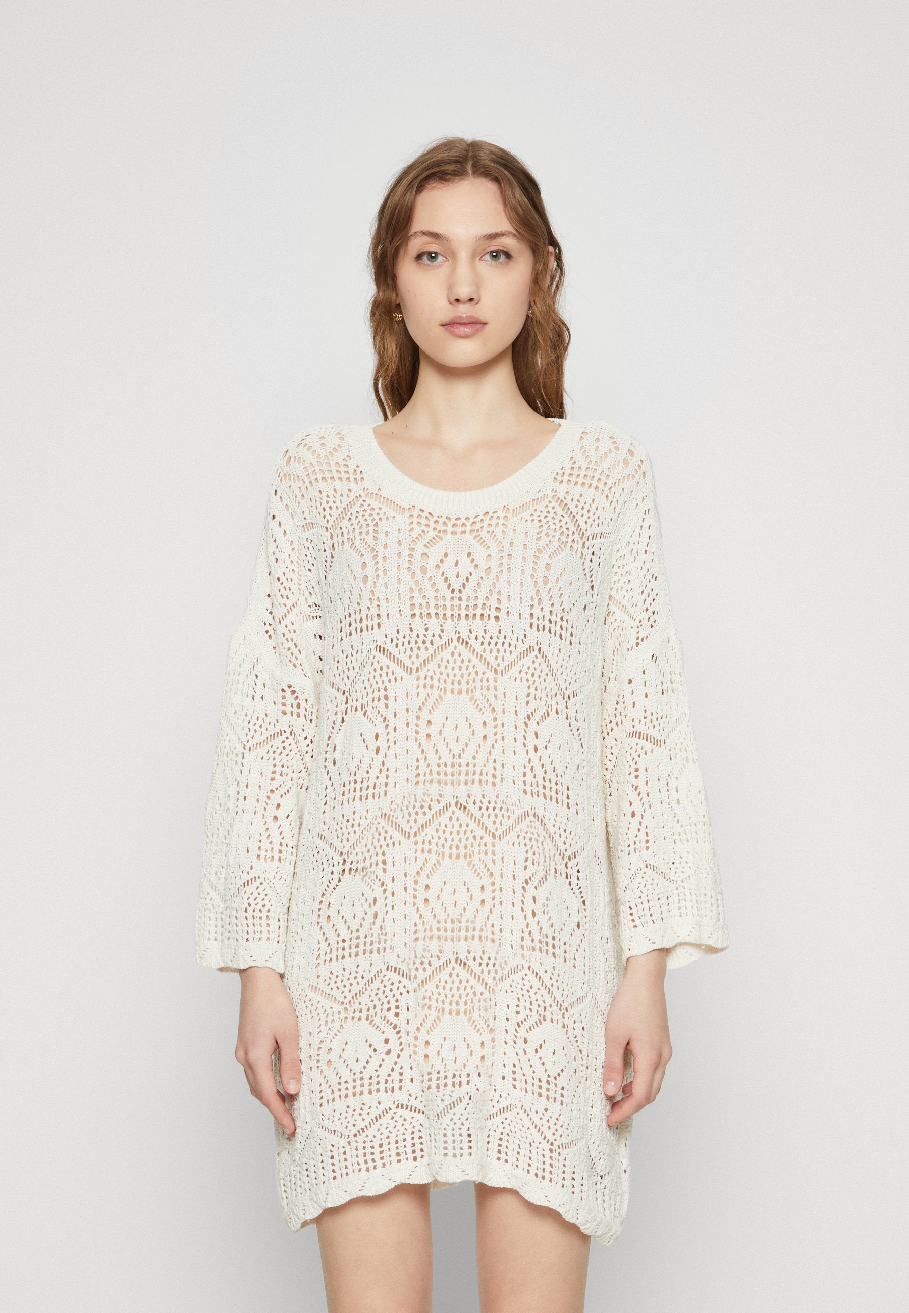ONLBEACHIE LIFE LOOSE O NECK  Media 3