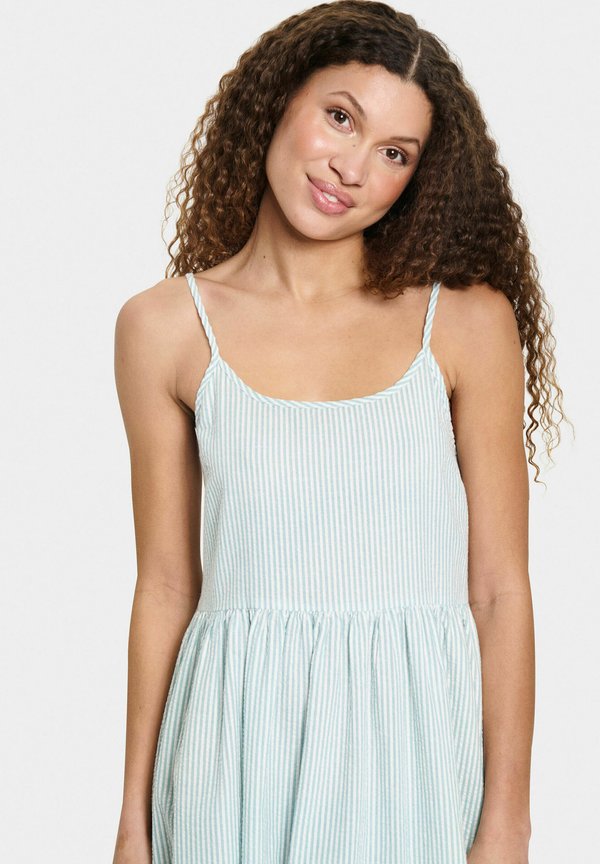 Saint Tropez SZKIRA