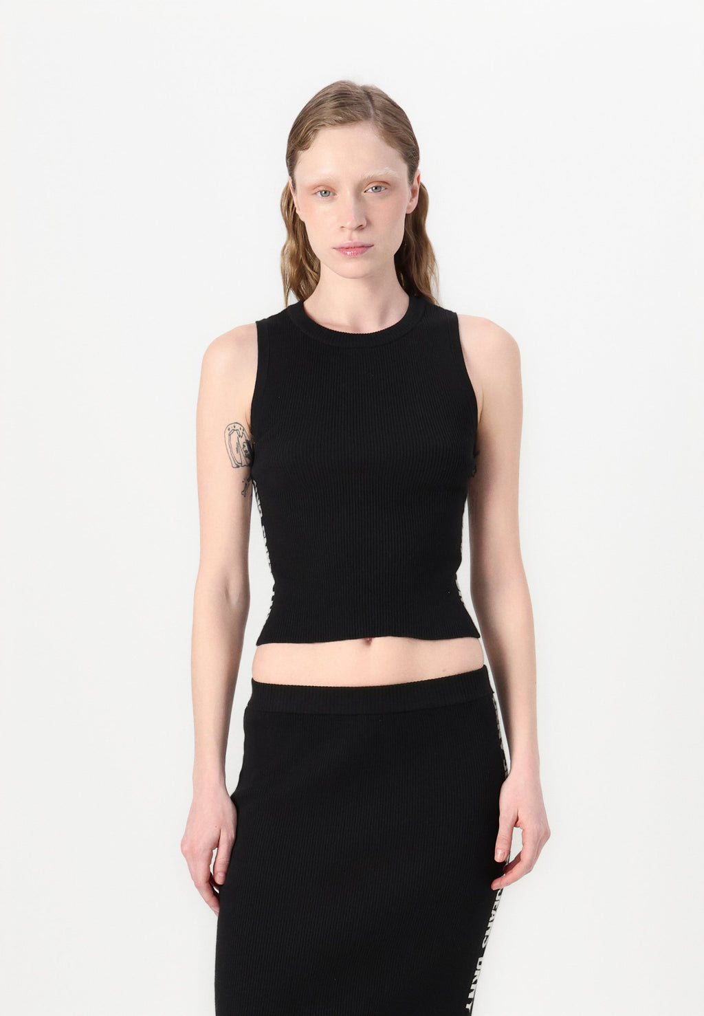 DKNY SIDE LOGO TANK CREW NECK