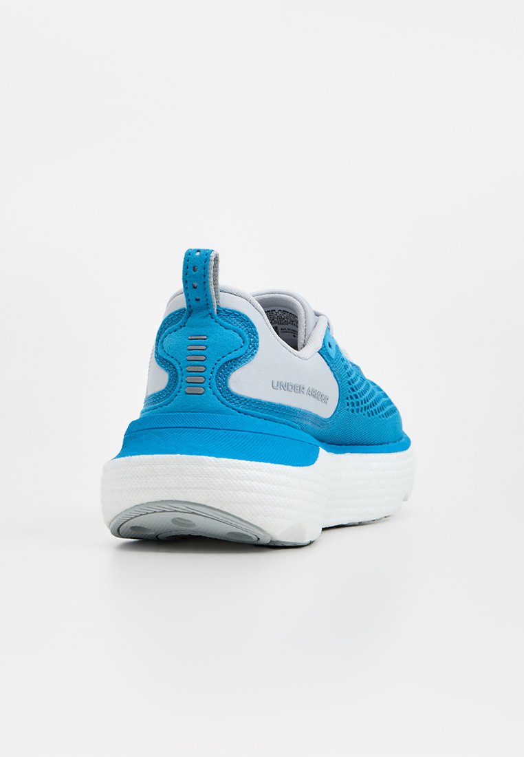 Under Armour INFINITE ELITE 2