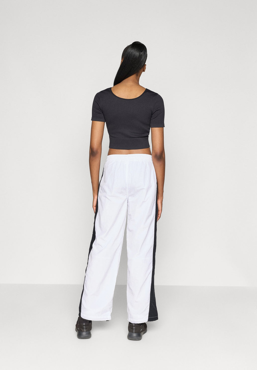 Champion STRAIGHT HEM PANTS