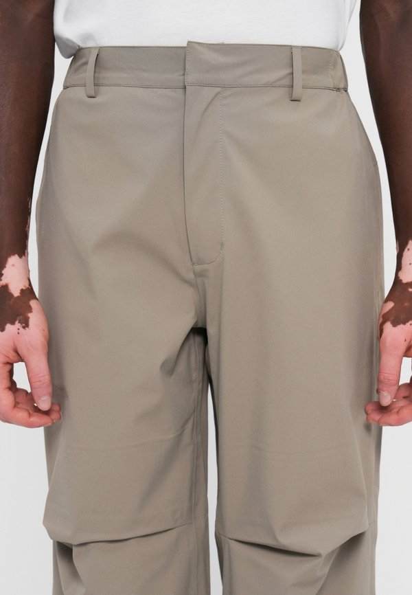 Rains SUVA PANTS WIDE UNISEX