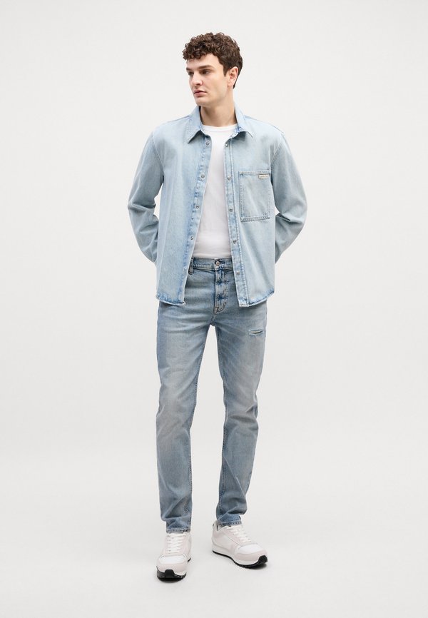 Calvin Klein Jeans SLIM