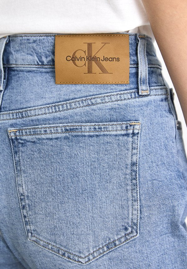 Calvin Klein Jeans AUTHENTIC