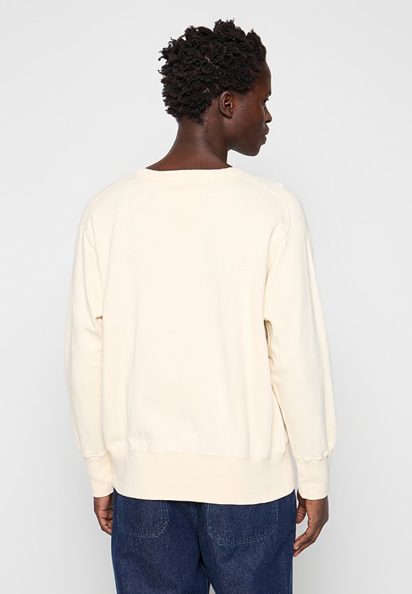 Levi's® BAY MEADOWS