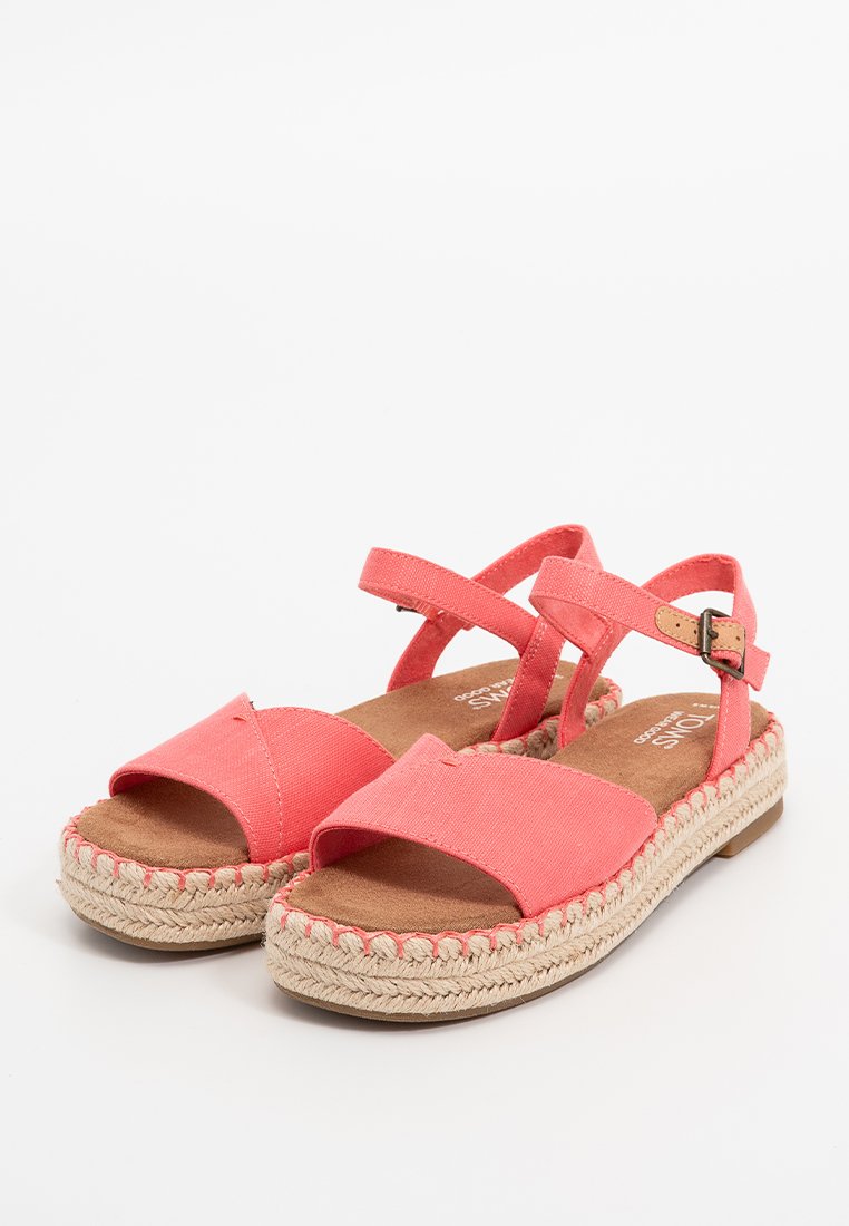 TOMS ABBY