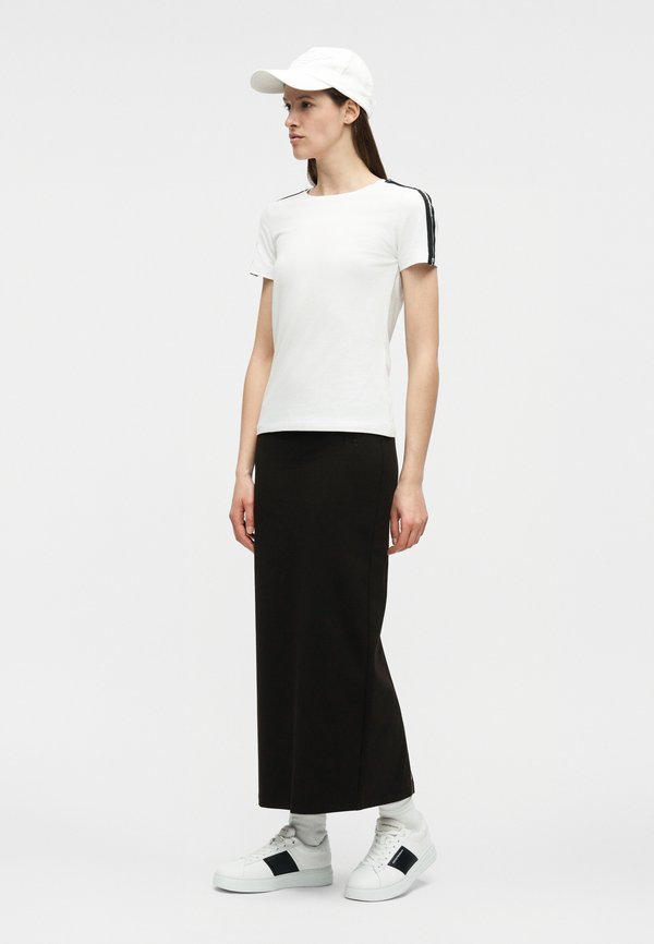 EA7 Emporio Armani SKIRT