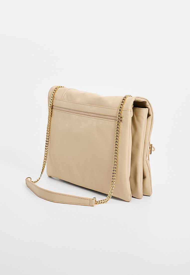 Lancel BILLIE