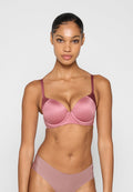 Triumph BODY MAKE-UP SOFT TOUCH WP EX