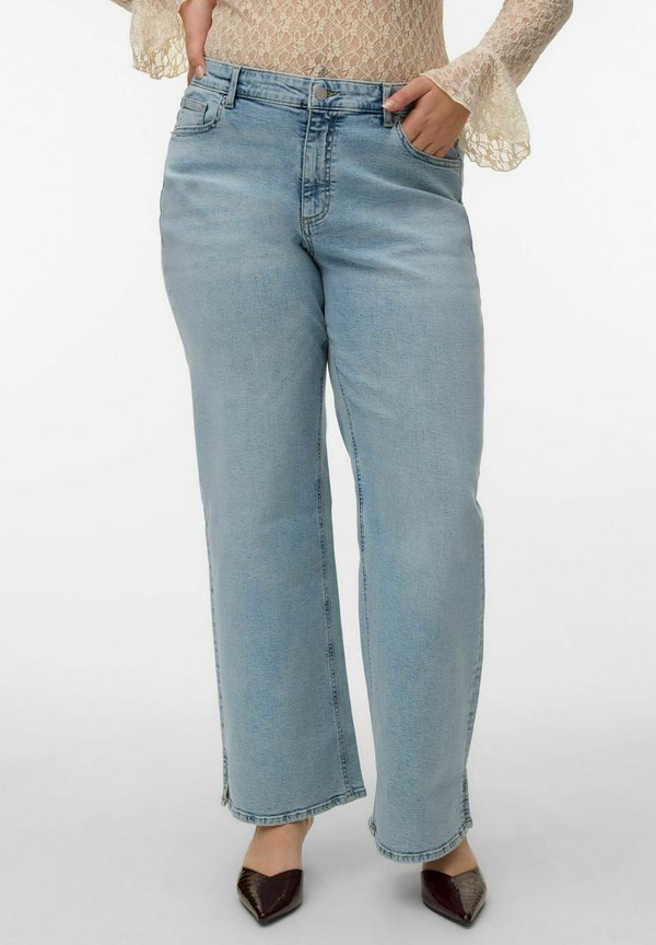 Vero Moda Curve Wide-fit VMCTESSA High rise Straight Fit - Straight leg jeans - light blue denim