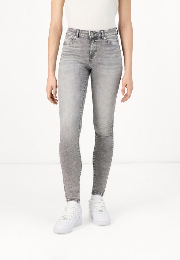 ONLY ONLWAUW MID WAIST LANK COIN  - Jeans Skinny Fit - grey denim