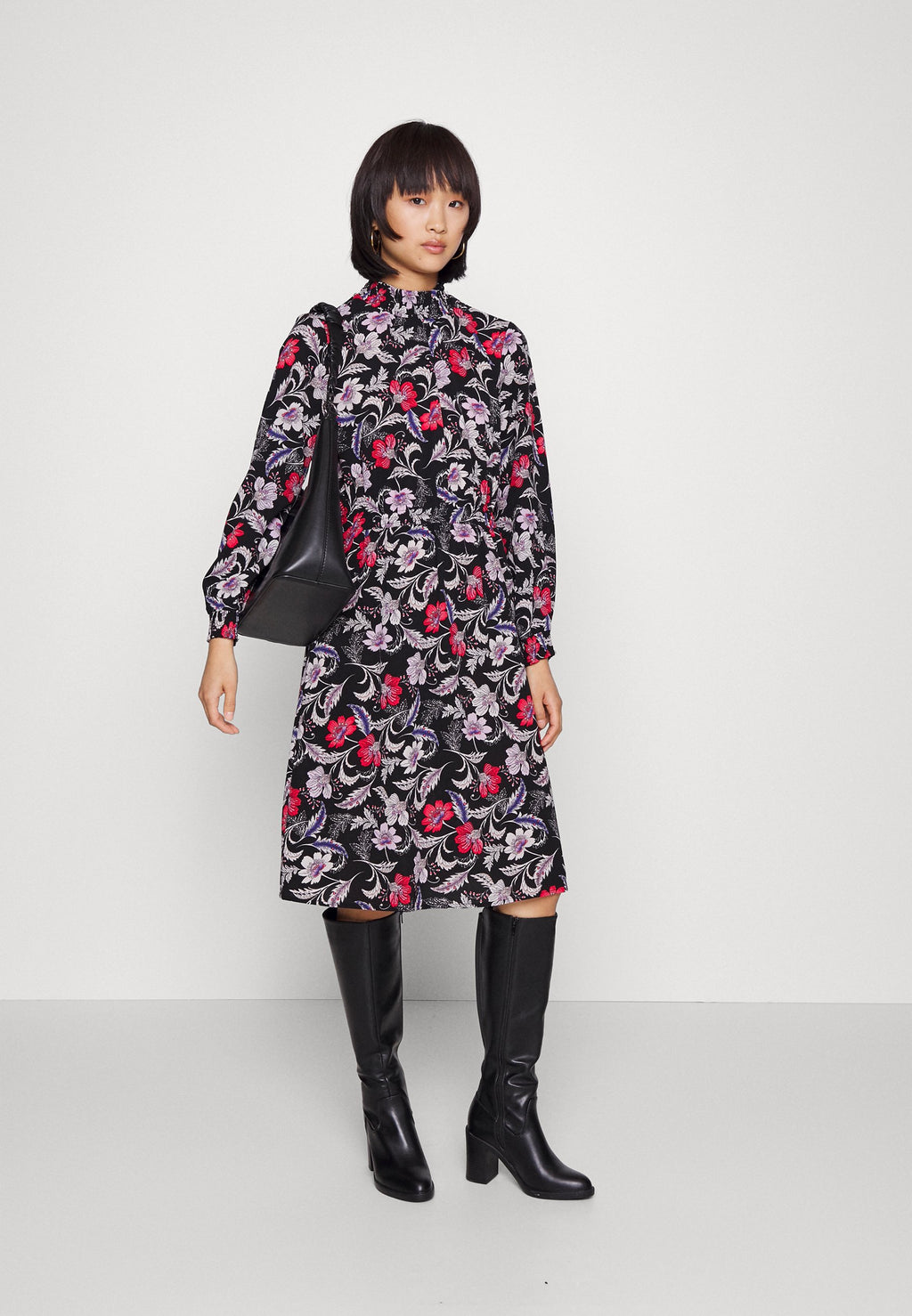 ONLNOVA DRESS Media 2