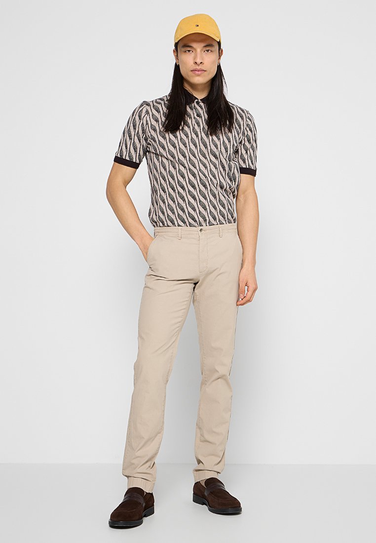 Hackett London