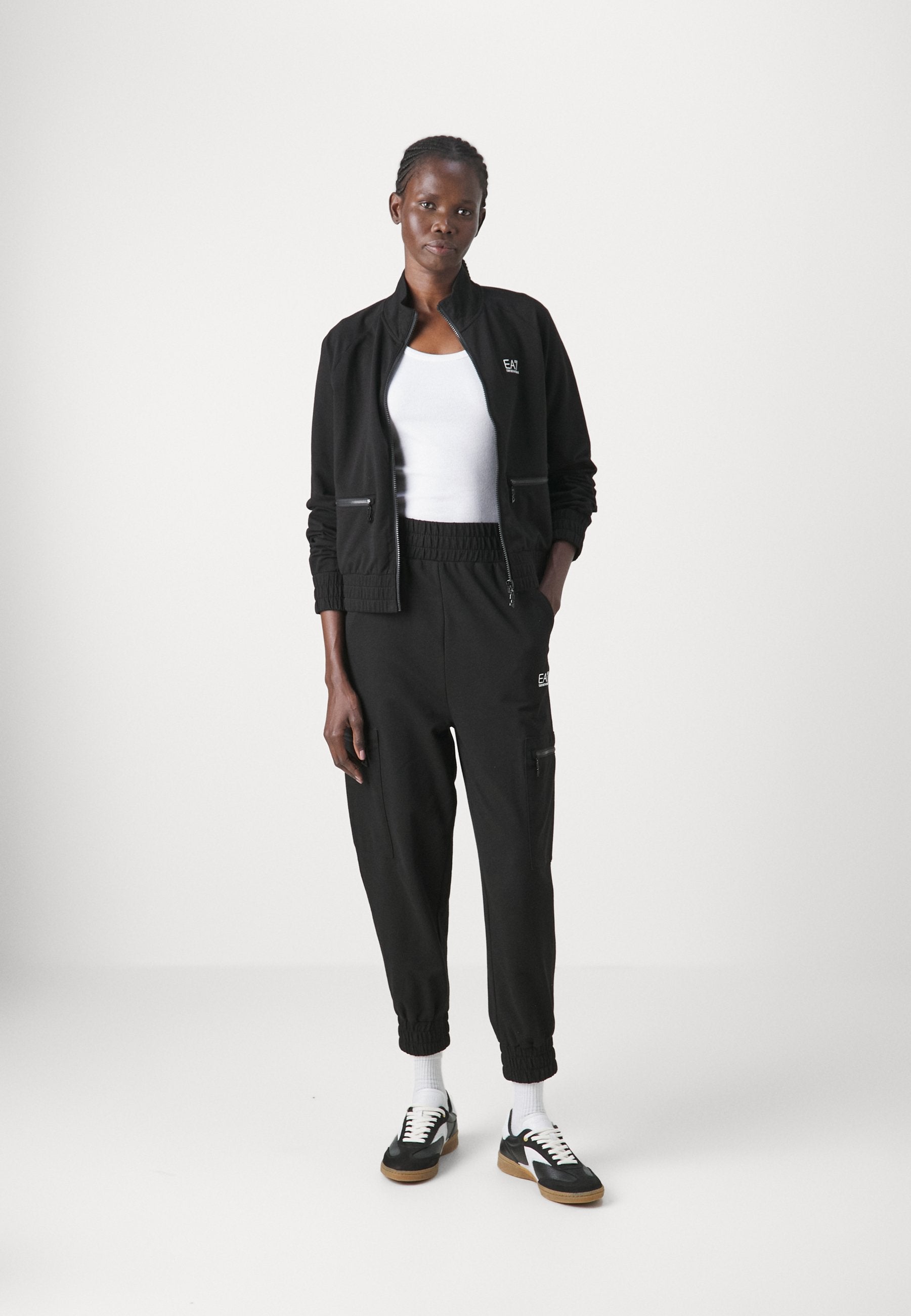 EA7 Emporio Armani Trainingsanzug Media 2