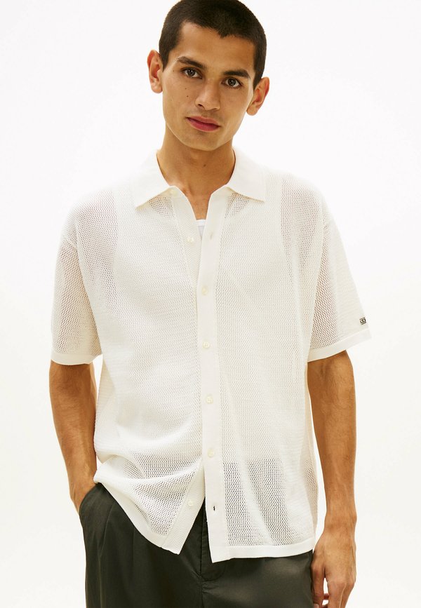 Tommy Hilfiger SMART CASUAL WAFFLE  - Shirt - ivory