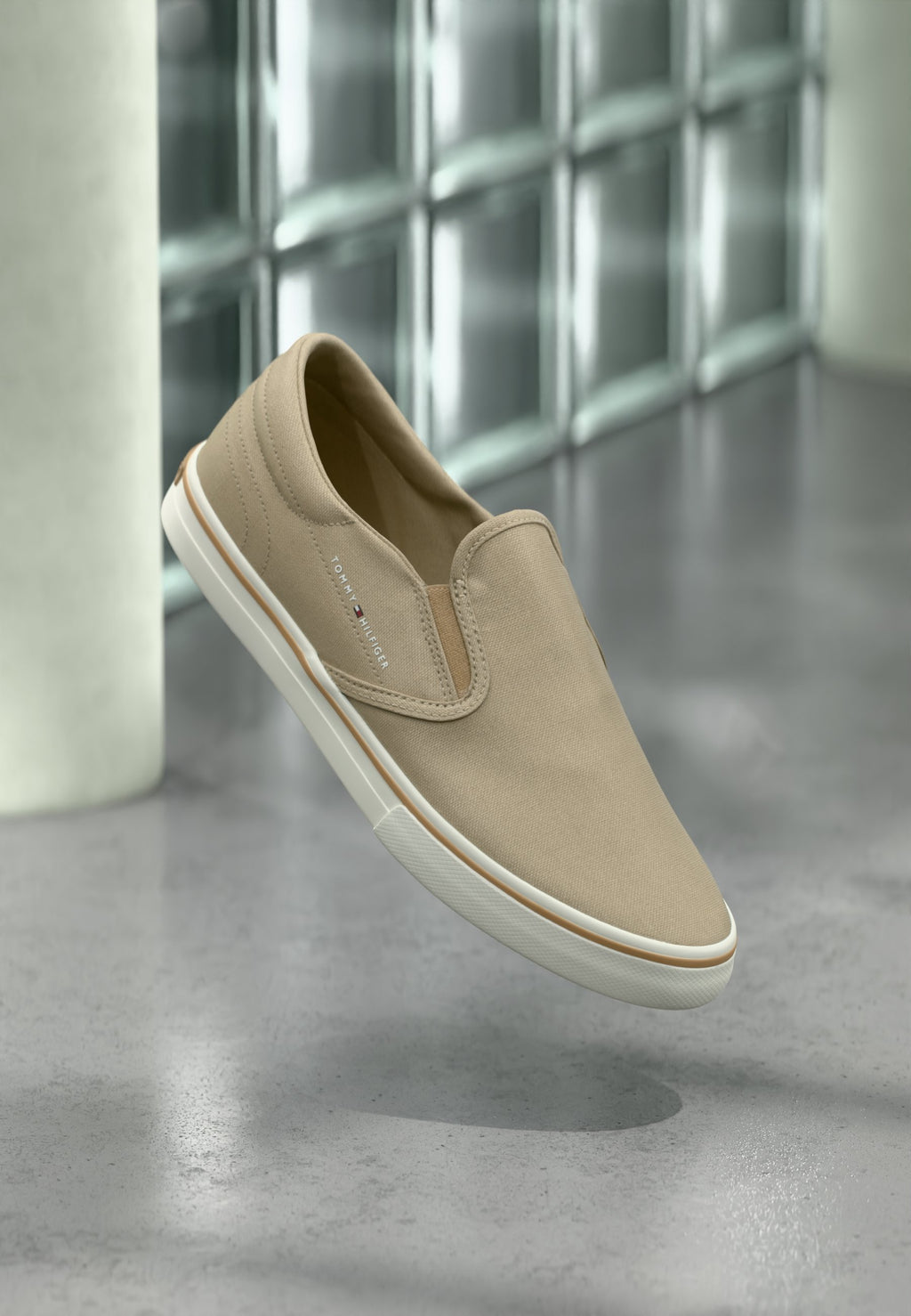 CANVAS SLIP-ON TRAINERS Media 1