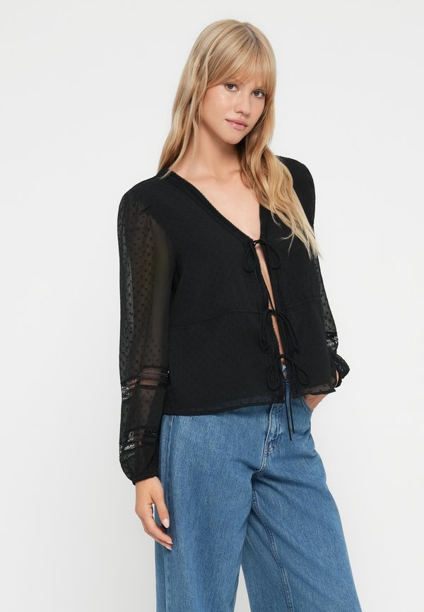 Abercrombie & Fitch TIE FRONT BLOUSE