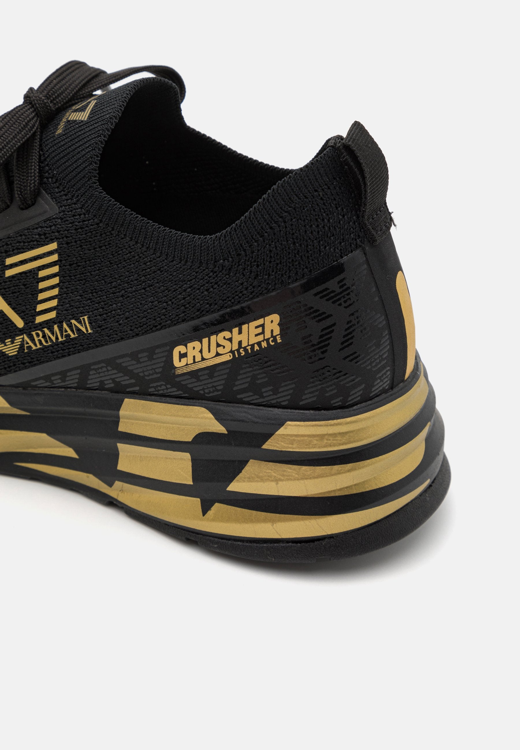 CRUSHER DISTANCE Media 5