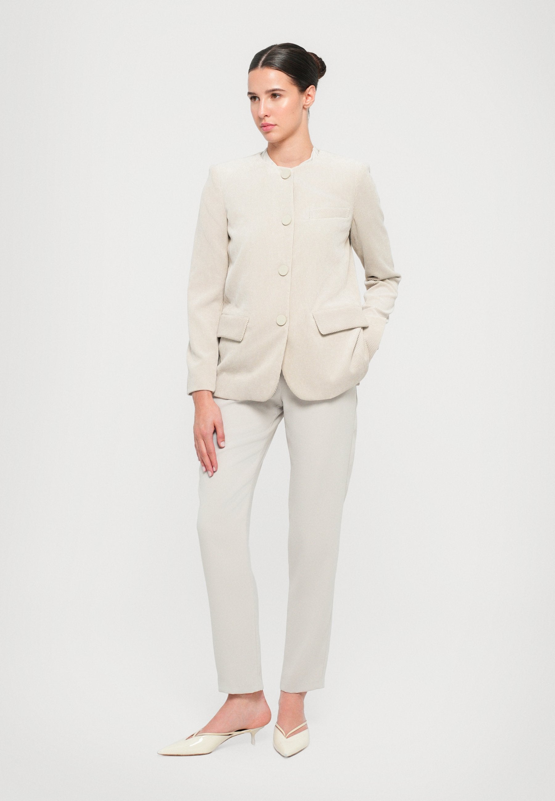 PANTALONI TROUSER Media 2