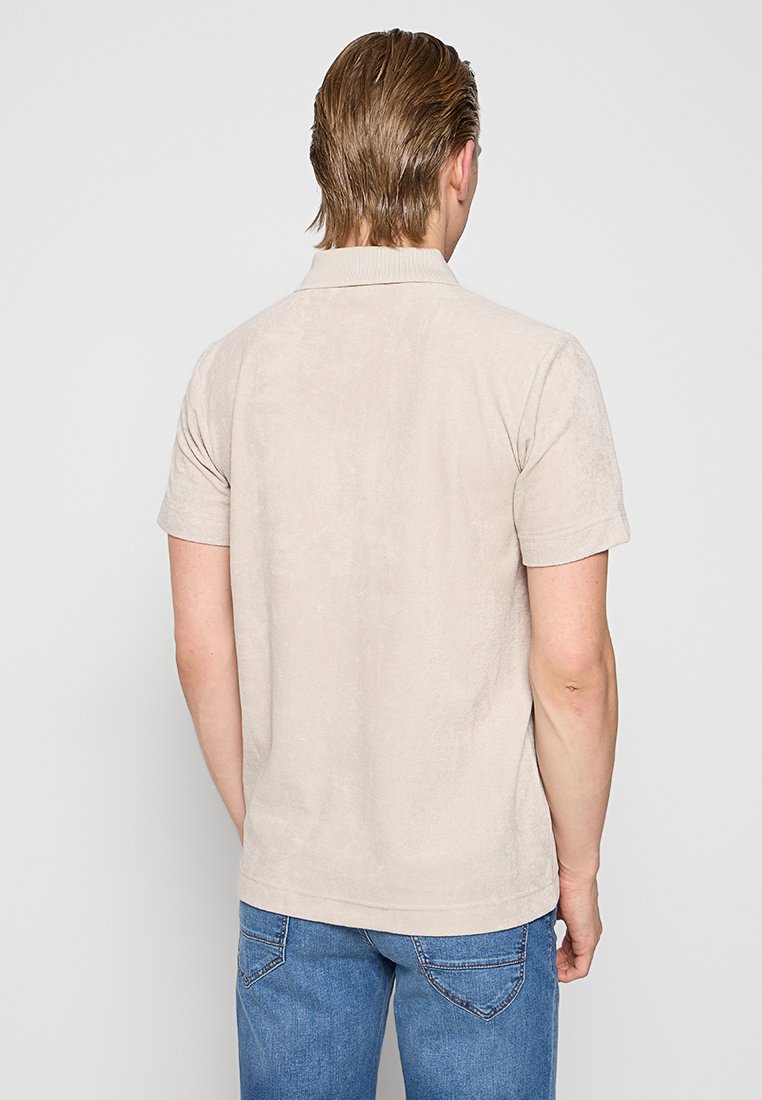 RELAXED FIT Media 2