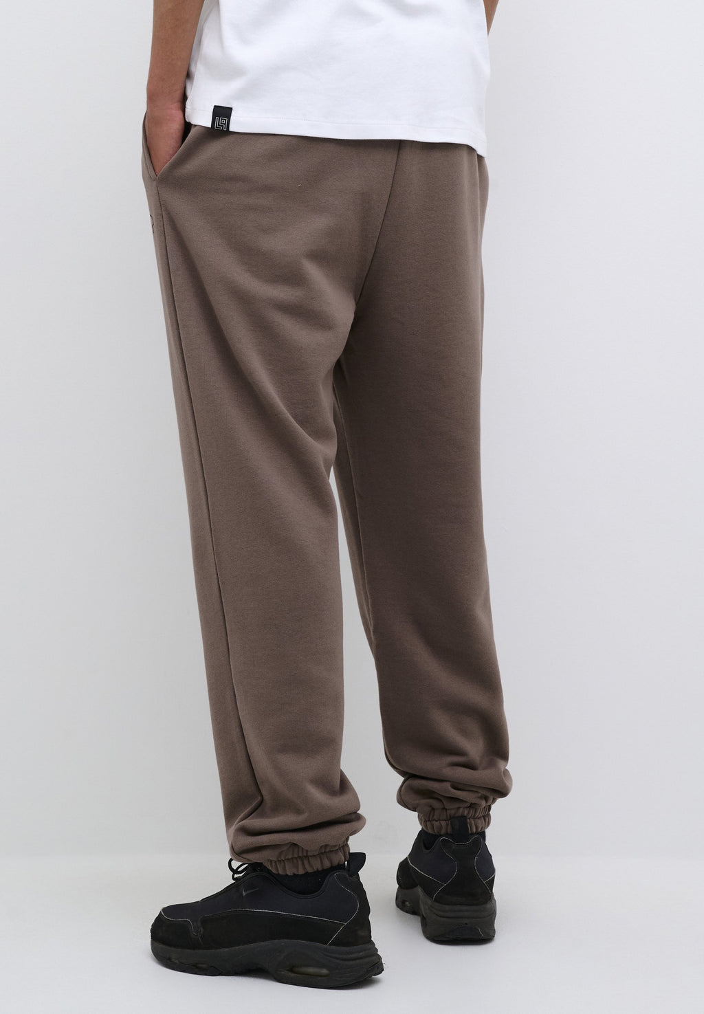 Lounge Nine QONDRADLN UNISEX