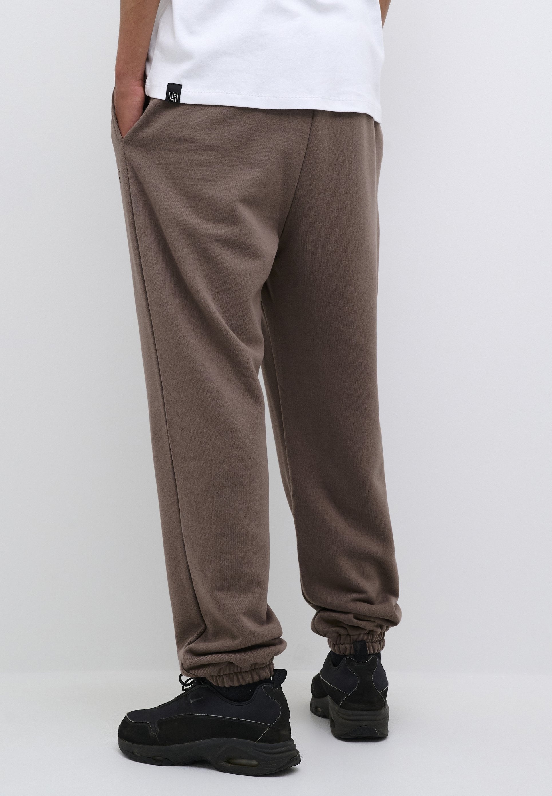 Lounge Nine QONDRADLN UNISEX