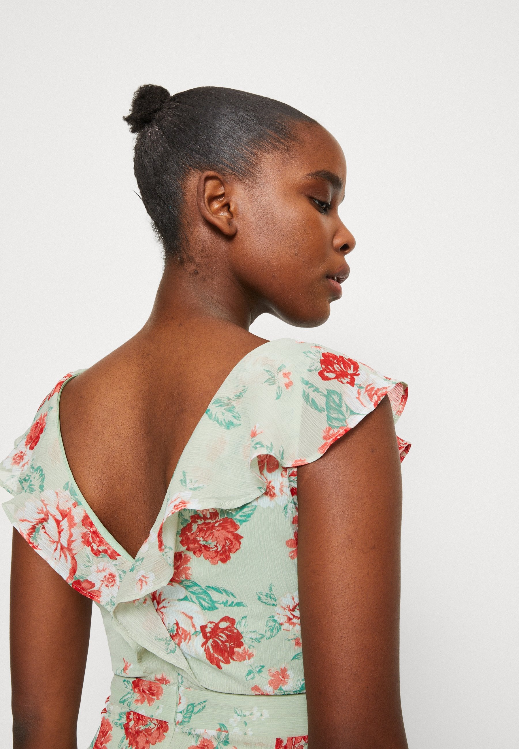 VILA VIRILLA V NECK FRILL ANKLE DRESS