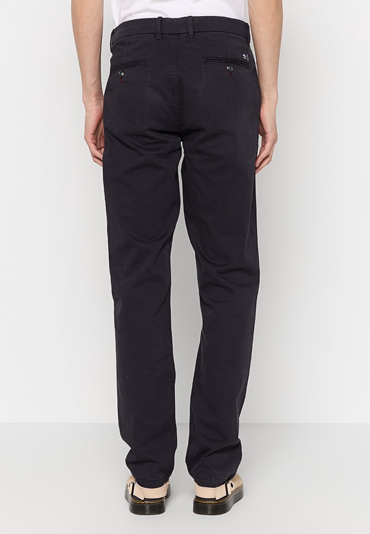 NZA New Zealand Auckland NAPIER TAPERED FIT