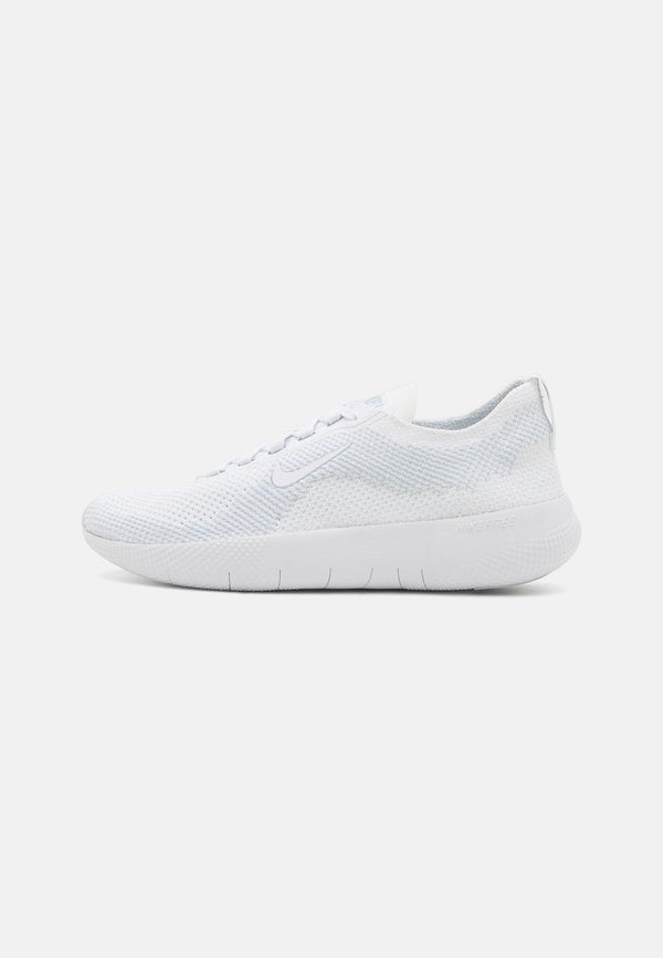 Nike Performance FREE 2025 - Training shoe - white/photon dust