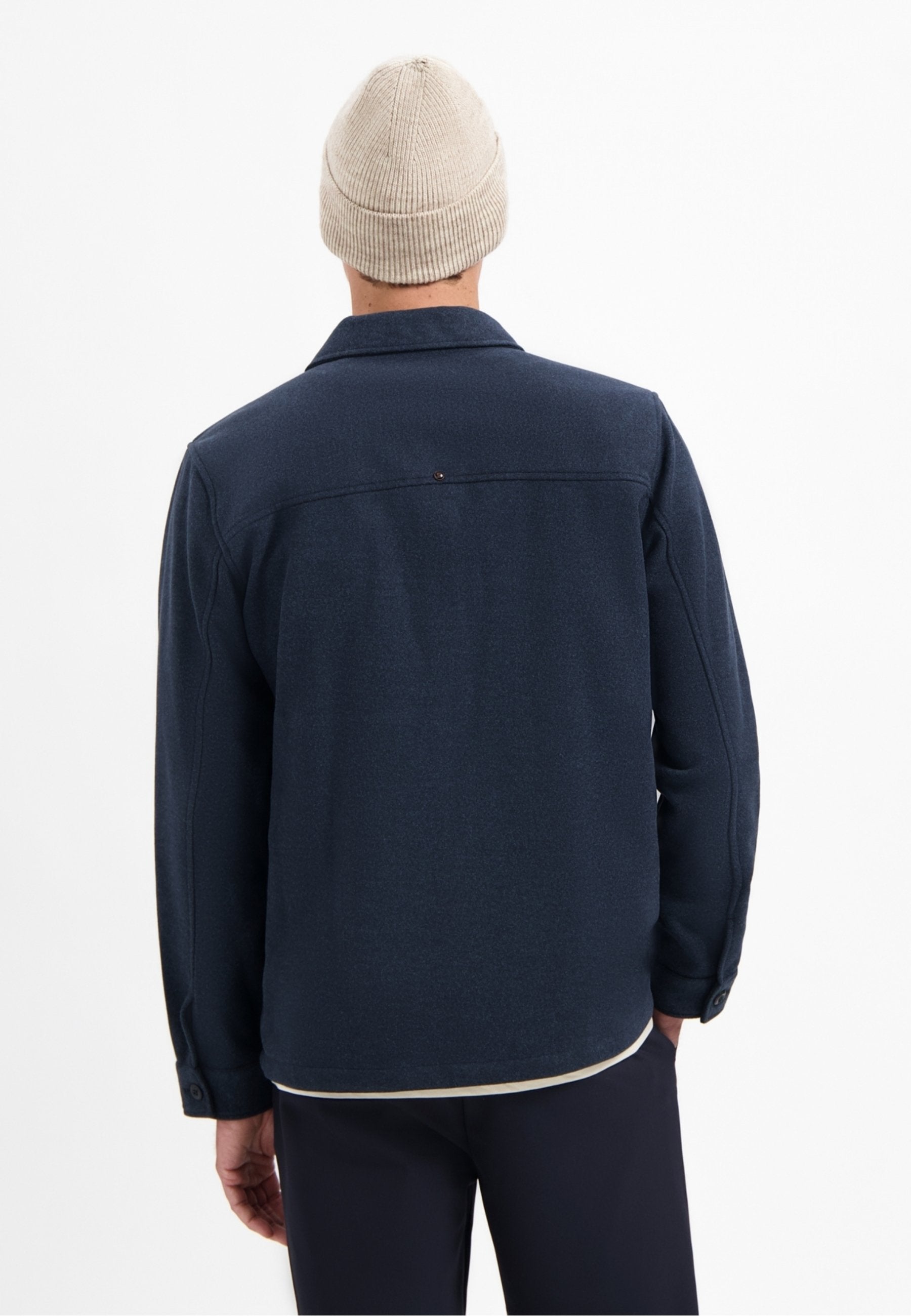 BUTTON CLOSURE Media 4
