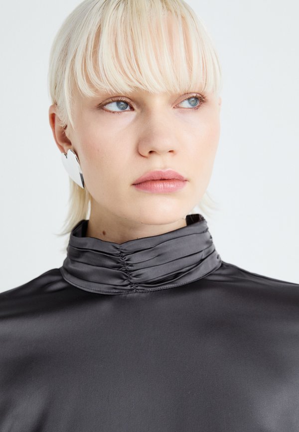 Aware VMNAOMA HIGH NECK 7/8 DRESS