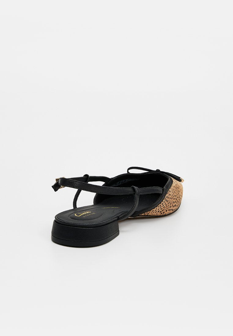 Clarks SENSA15