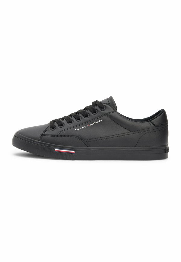 Tommy Hilfiger SIGNATURE MID