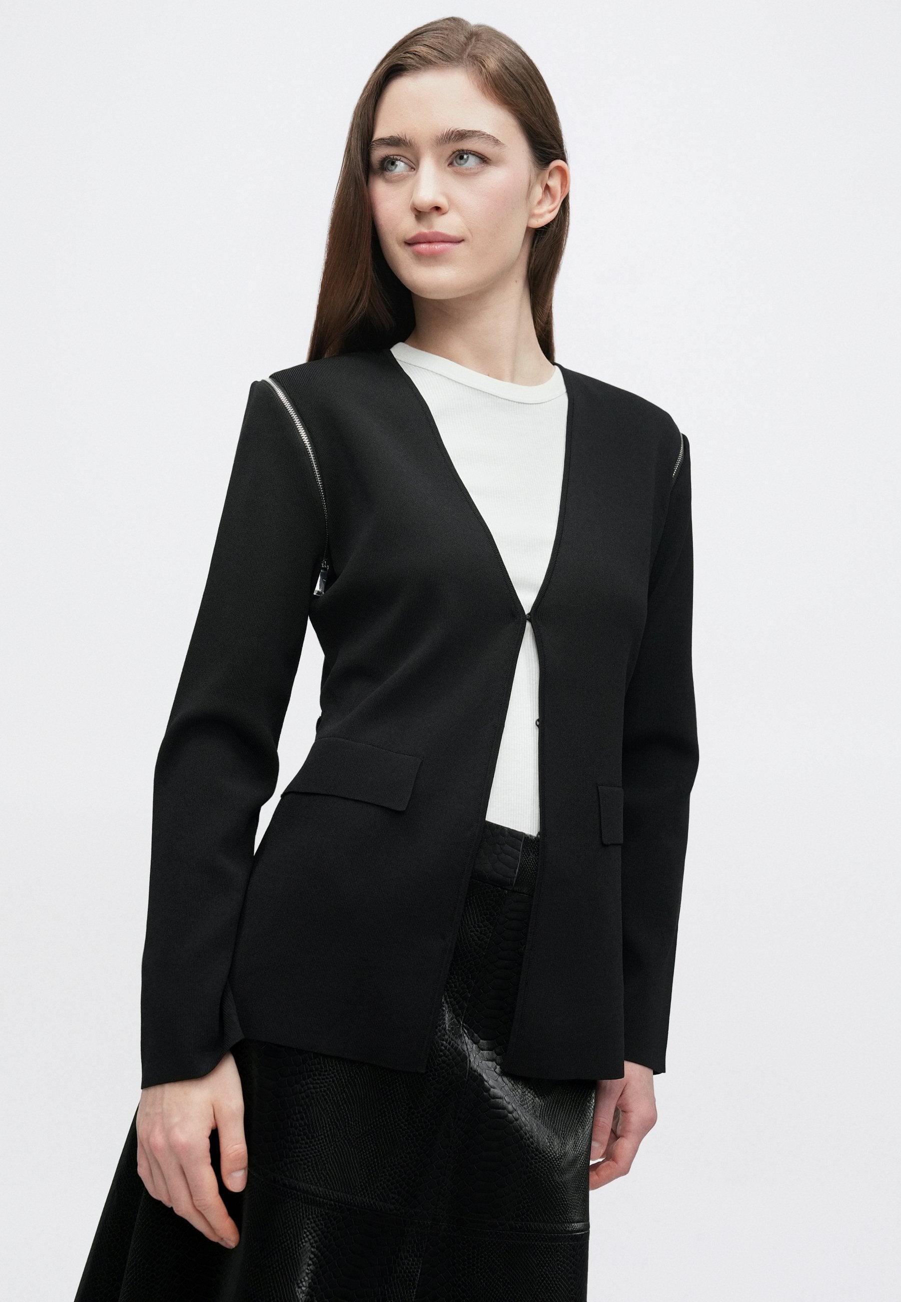 TRANSFORMER CARDIGAN Media 5