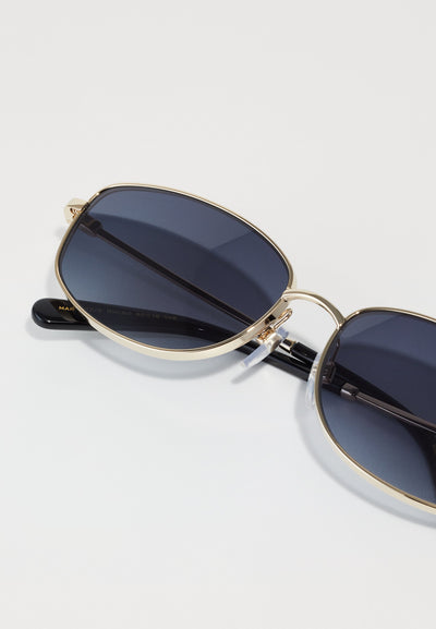MARC JACOBS