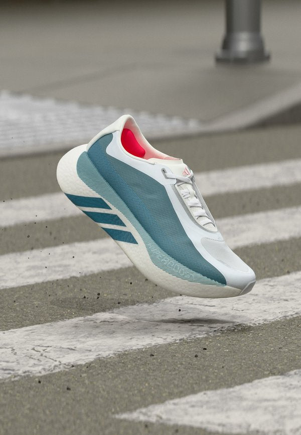 adidas Performance HYPERBOOST EDGE - Road running shoes - ftwr white/petrol met./lucid red