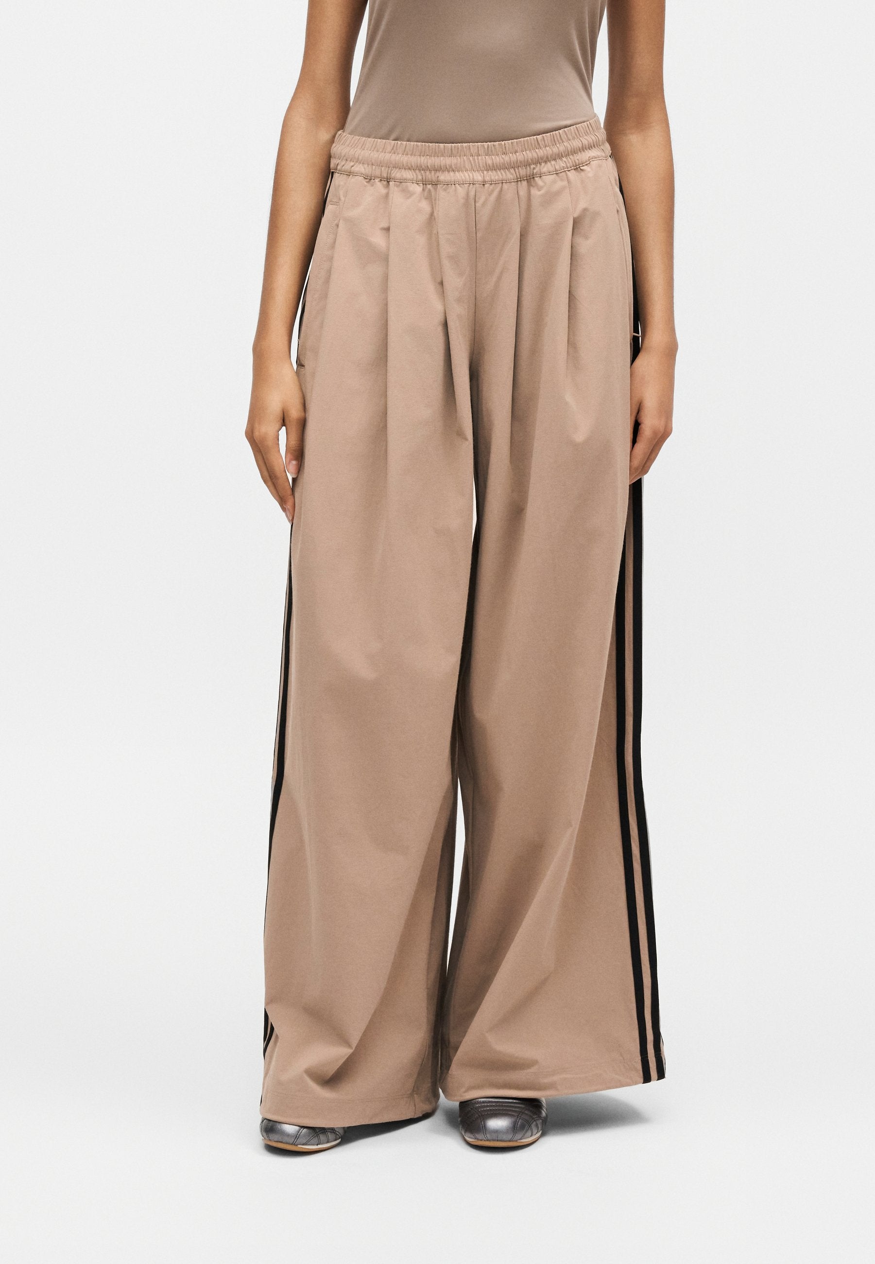 adidas Originals PLEATED