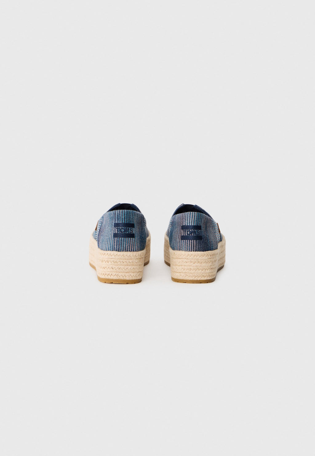 TOMS VALENCIA