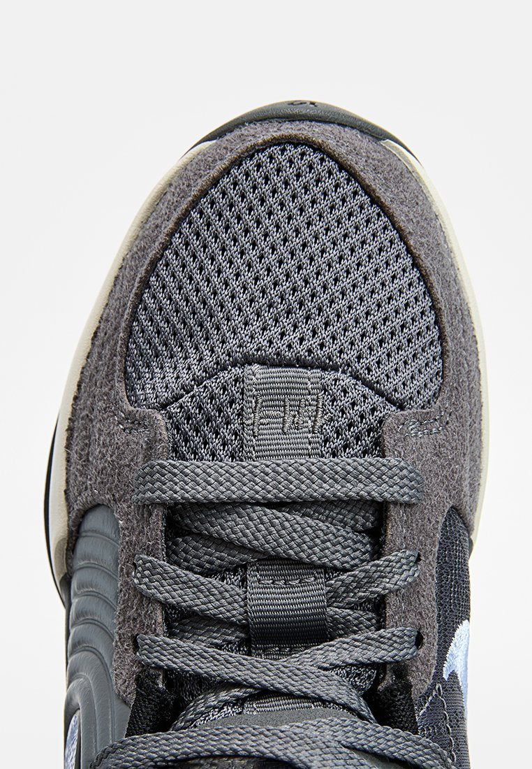 Nike Performance JA 2