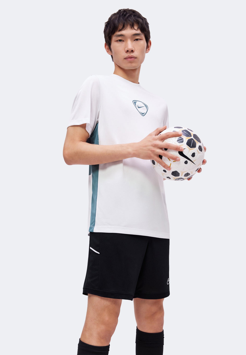 Nike Performance
