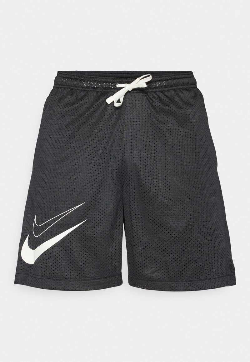Schwarze Mesh-Sportshorts mit weißem Nike-Swoosh-Logo, elastischem Bund und verstellbarem Kordelzug. Leichtes und atmungsaktives Design.