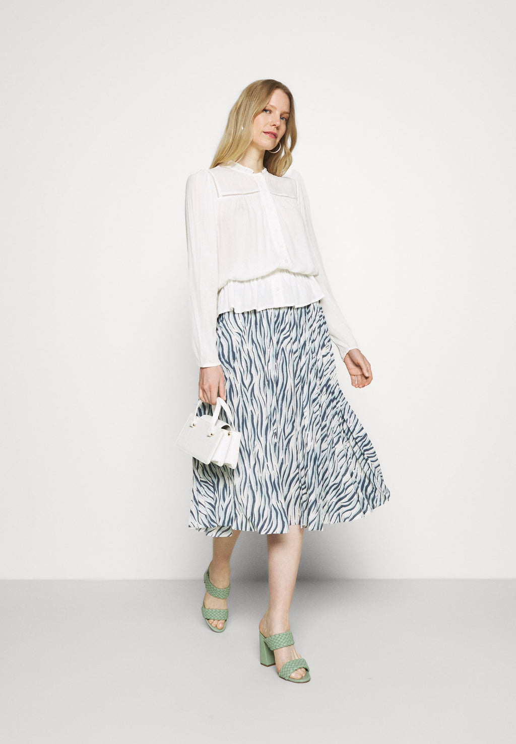 Marks & Spencer PLEAT SKIRT